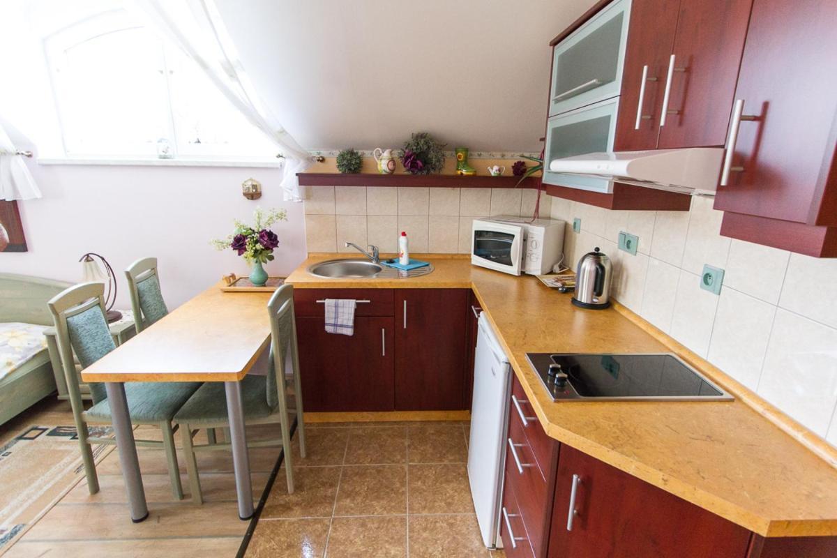 Penzion U Kaplicky Mala Hrastice Exterior foto